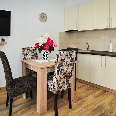 Apartmani Bekonja ติวัต ภายนอก รูปภาพ